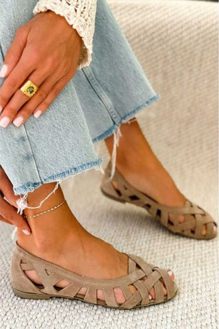 Hina | Sandalias planas de puntera abierta y material trenzado