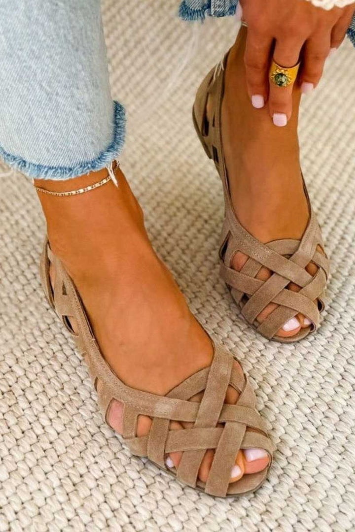 Hina | Sandalias planas de puntera abierta y material trenzado