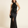 Victoria - Vestido halter con abertura y lentejuelas