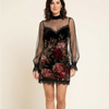 Lucía - Minivestido floral con mangas transparentes