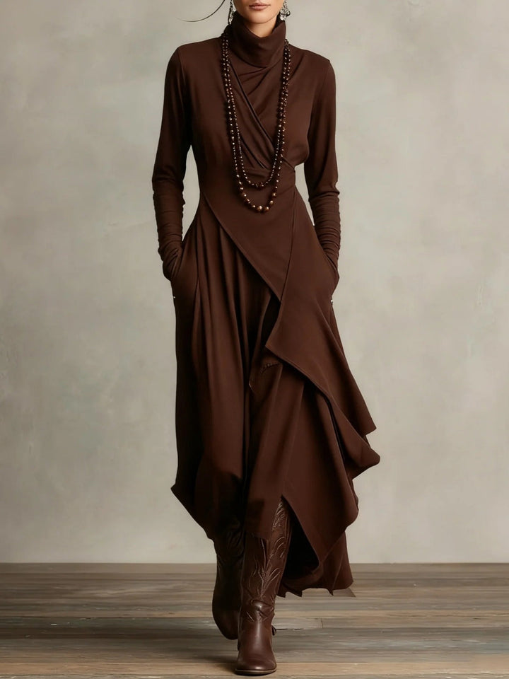 Elena - Vestido maxi elegante con cuello alto y drapeado asimétrico