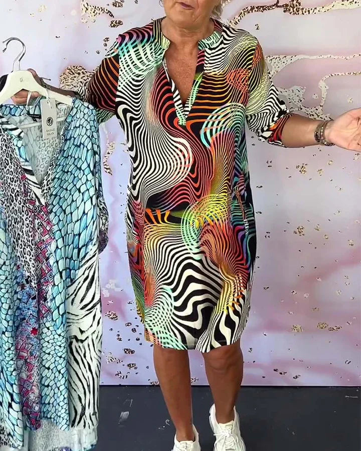 Ria - Vestido colorido con cuello en V