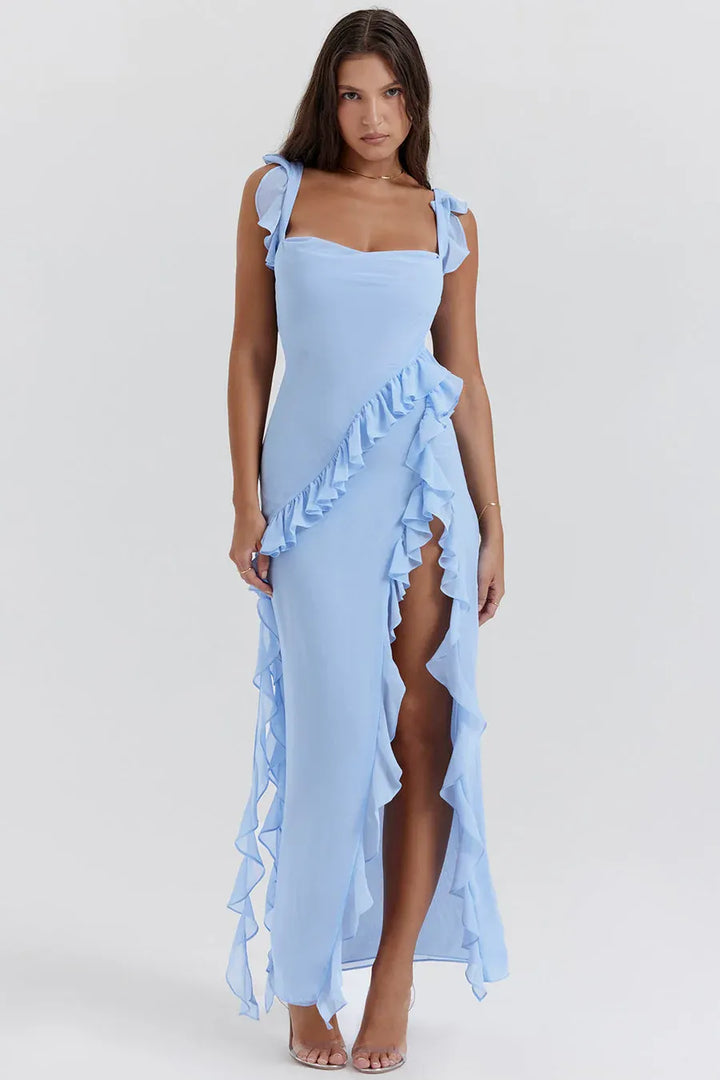 Talía - Vestido Largo con Volantes y Abertura